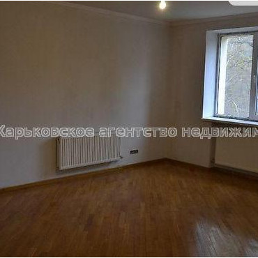 Продам будинок, Власенко ул. , 585 м², 3 соток, капитальный ремонт 