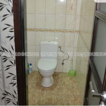 Продам будинок, Власенко ул. , 585 м², 3 соток, капитальный ремонт 