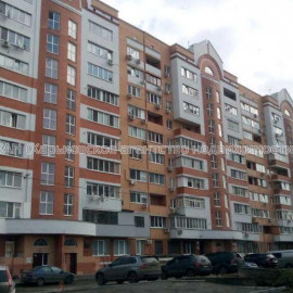 Продам квартиру, Сухумская ул. , 2  ком., 85 м², капитальный ремонт