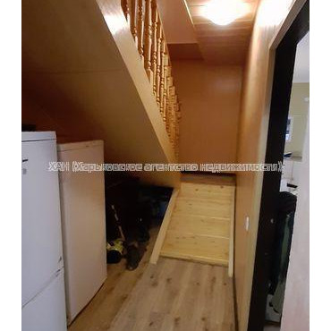 Продам квартиру, Соборности Украины ул. , 3  ком., 150 м², капитальный ремонт 