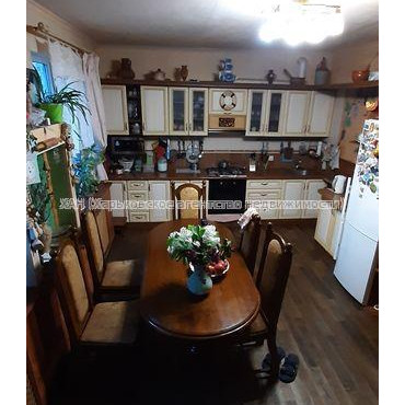 Продам квартиру, Соборности Украины ул. , 3  ком., 150 м², капитальный ремонт 