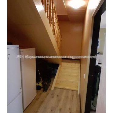 Продам квартиру, Соборности Украины ул. , 3  ком., 150 м², капитальный ремонт 