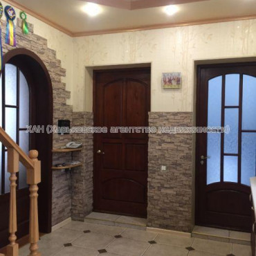 Продам дом, Екатерининская ул. , 150 м², 6.50 сот., капитальный ремонт 