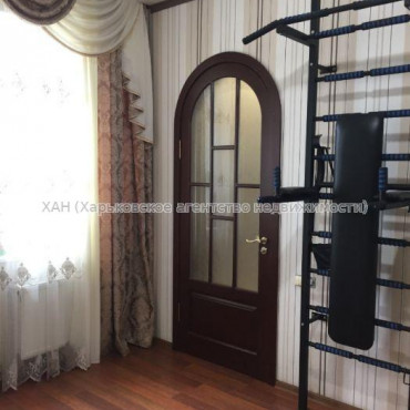 Продам дом, Екатерининская ул. , 150 м², 6.50 сот., капитальный ремонт 