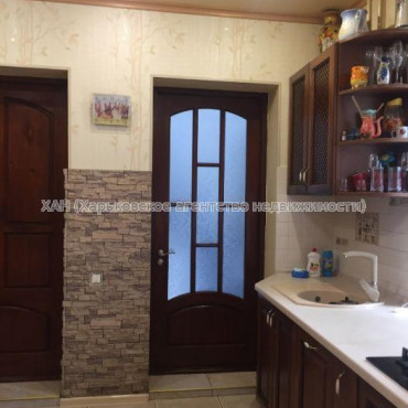 Продам дом, Екатерининская ул. , 150 м², 6.50 сот., капитальный ремонт 