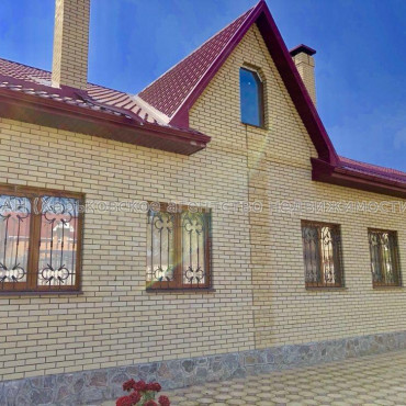 Продам будинок, Вербная ул. , 530 м², 10 соток, евроремонт 