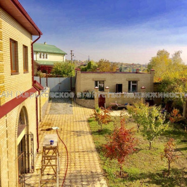 Продам будинок, Вербная ул. , 530 м², 10 соток, евроремонт 