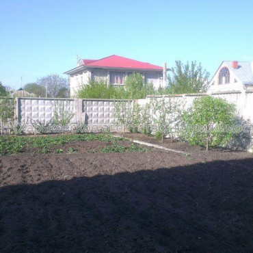 Продам будинок, Зарянская ул. , 380 м², 15 соток, без внутренних работ 