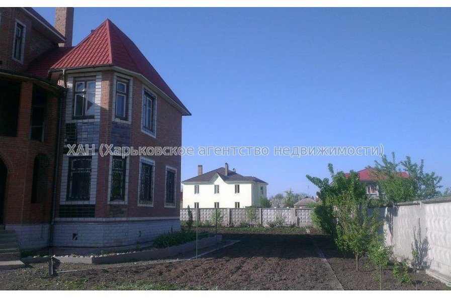 Продам будинок, Зарянская ул. , 380 м², 15 соток, без внутренних работ 