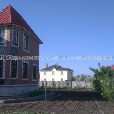 Продам будинок, Зарянская ул. , 380 м², 15 соток, без внутренних работ 