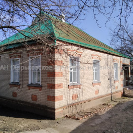 Продам дом, 100 м², 15 сот., советский ремонт