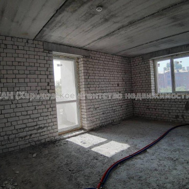 Продам квартиру, Героев Харькова просп. , 1  ком., 42.53 м², без внутренних работ 