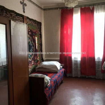 Продам дом, 160 м², 10 сот., косметический ремонт 