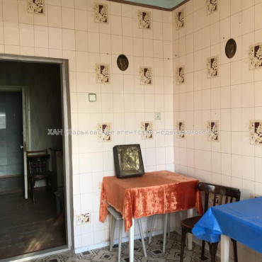 Продам дом, 160 м², 10 сот., косметический ремонт 