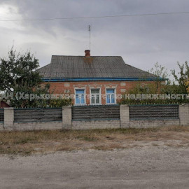 Продам дом, 200 м², 10 сот., советский ремонт