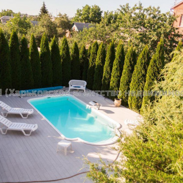 Продам будинок, Высоковольтная ул. , 300 м², 15 соток, евроремонт 