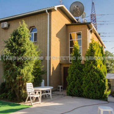 Продам будинок, Высоковольтная ул. , 300 м², 15 соток, евроремонт 