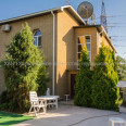 Продам будинок, Высоковольтная ул. , 300 м², 15 соток, евроремонт 