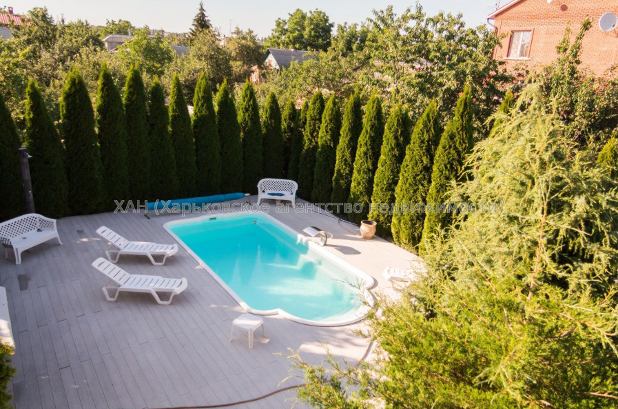 Продам будинок, Высоковольтная ул. , 300 м², 15 соток, евроремонт 