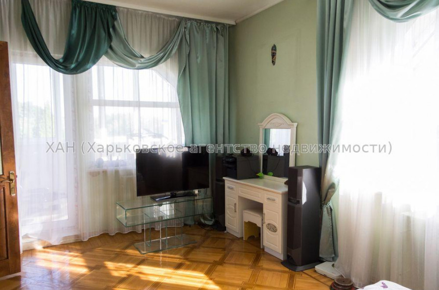 Продам дом, Высоковольтная ул. , 300 м², 15 сот., евроремонт 