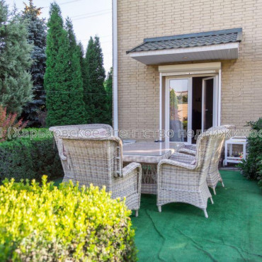 Продам будинок, Высоковольтная ул. , 300 м², 15 соток, евроремонт 