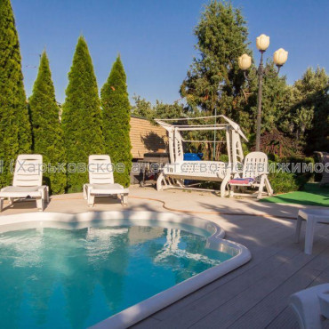 Продам будинок, Высоковольтная ул. , 300 м², 15 соток, евроремонт 