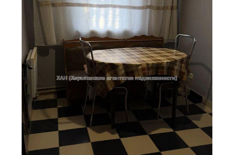 Продам будинок, 70 м², 12 соток, советский ремонт 