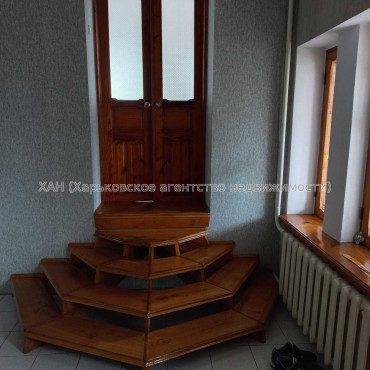Продам дом, Тираспольская ул. , 210 м², 6 сот., капитальный ремонт 