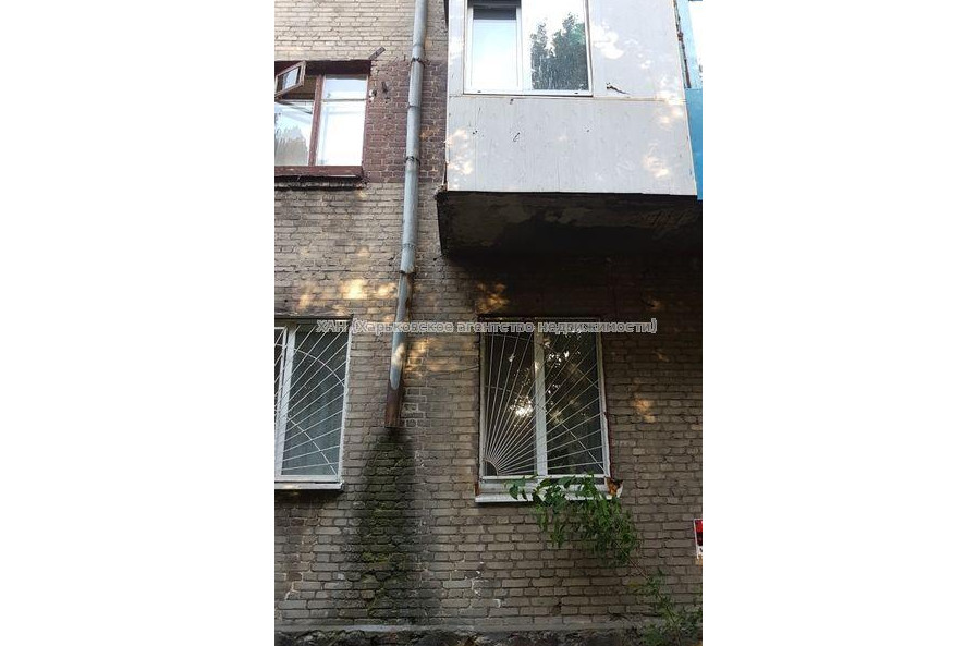 Продам квартиру, Мира ул. , 1  ком., 12 м², косметический ремонт 