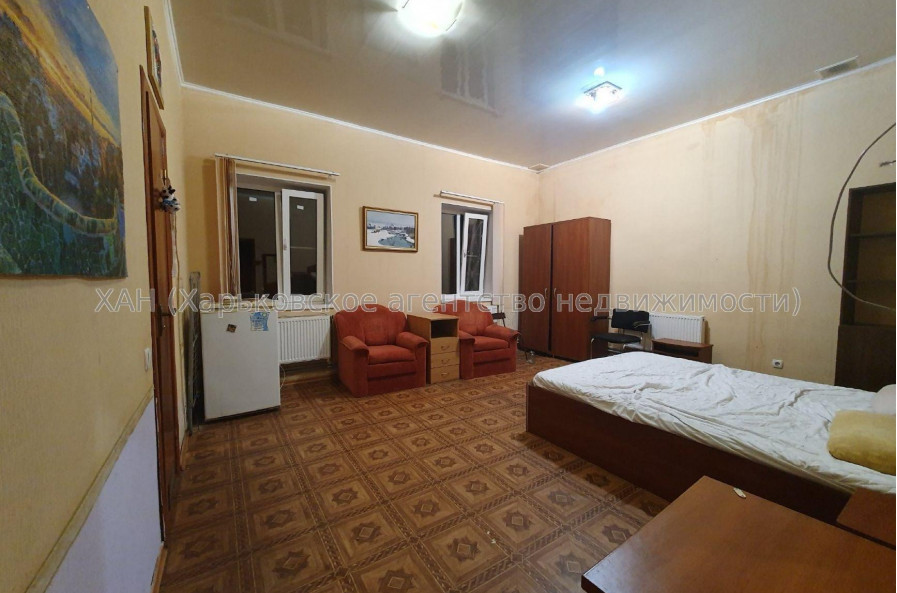 Продам дом, Беспаловский пер. , 220 м², 10 сот., капитальный ремонт 