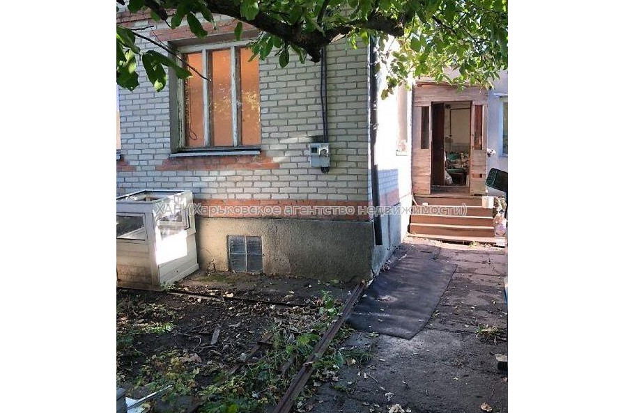 Продам дом, Червонюка ул. , 140 м², 24 сот., советский ремонт 