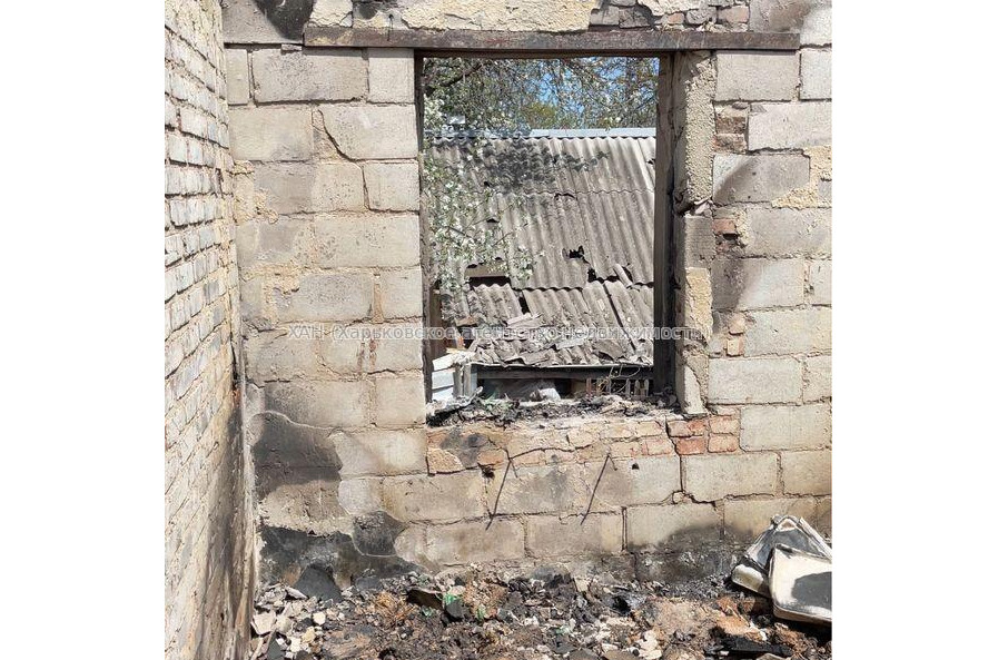 Продам дом, Червонюка ул. , 140 м², 24 сот.
