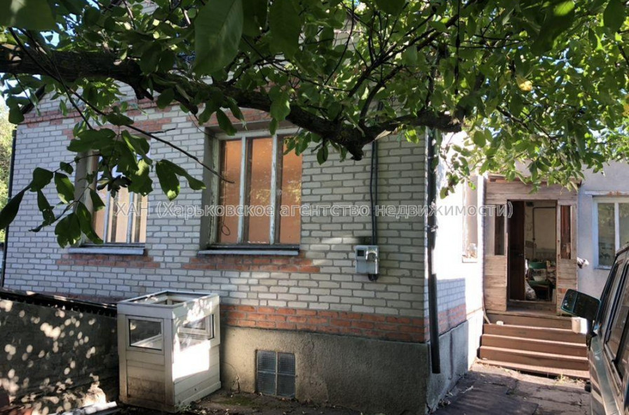 Продам дом, Червонюка ул. , 140 м², 24 сот.