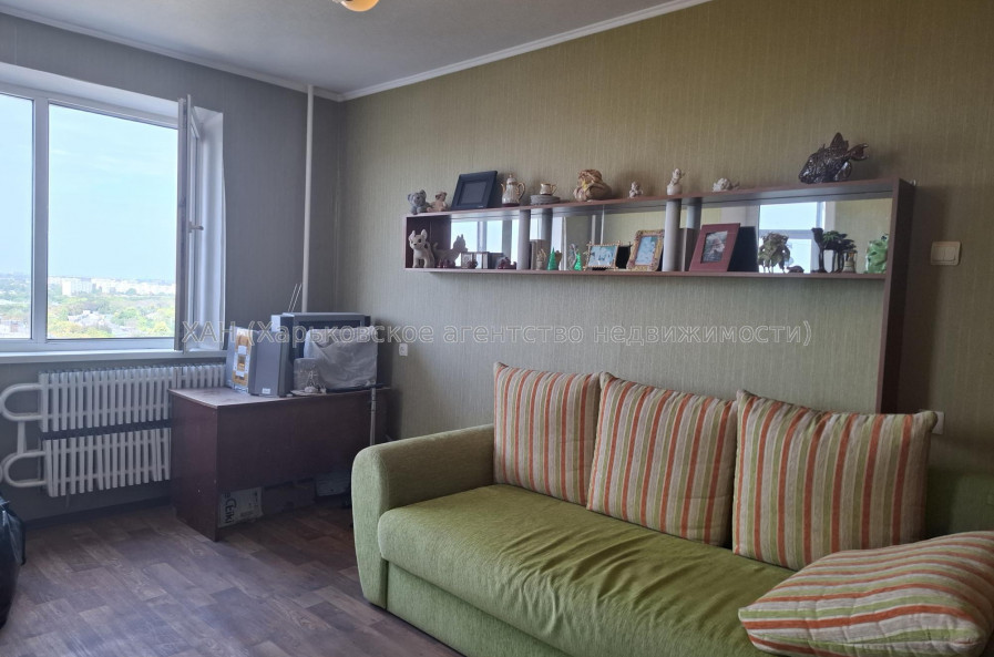 Продам квартиру, Роганская ул. , 2  ком., 50.80 м², капитальный ремонт 
