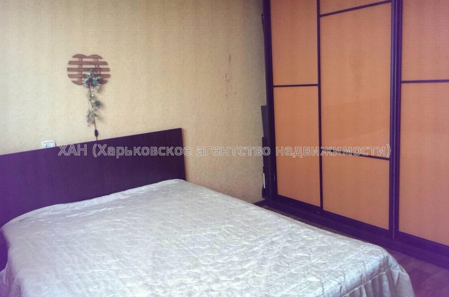 Продам квартиру, Роганская ул. , 2  ком., 50 м², капитальный ремонт 