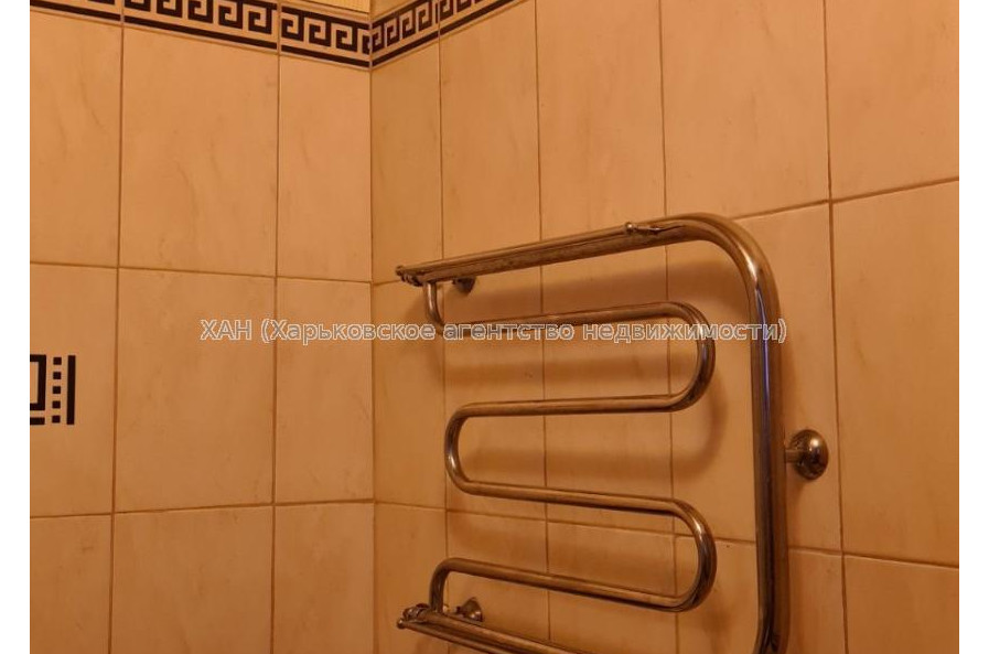 Продам квартиру, Роганская ул. , 2  ком., 50 м², капитальный ремонт 