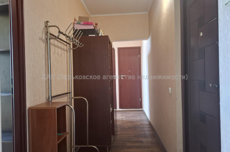 Продам квартиру, Роганская ул. , 2  ком., 50.80 м², капитальный ремонт 