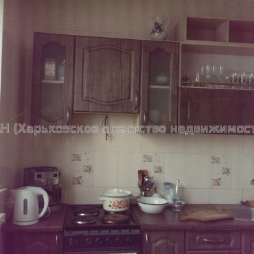 Продам квартиру, Роганская ул. , 2  ком., 50 м², капитальный ремонт 