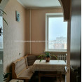 Продам квартиру, Роганская ул. , 2  ком., 50 м², капитальный ремонт 