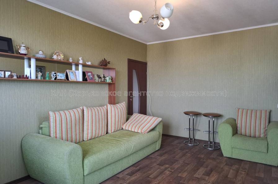 Продам квартиру, Роганская ул. , 2  ком., 50.80 м², капитальный ремонт 