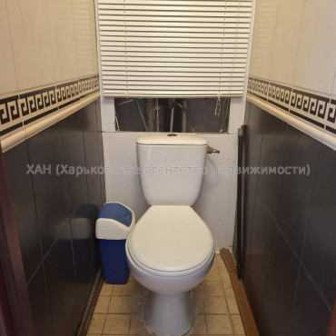 Продам квартиру, Роганская ул. , 2  ком., 50.80 м², капитальный ремонт 