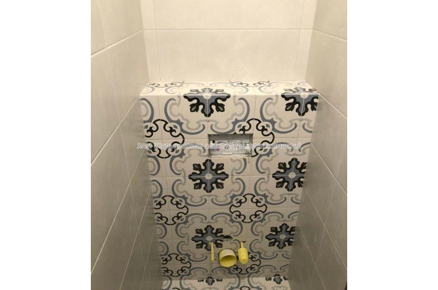 Продам квартиру, Искринский пер. , 3  ком., 96 м², частичный ремонт 
