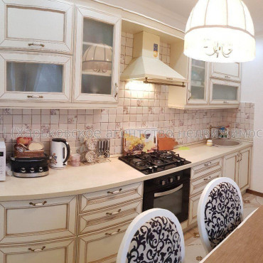Продам дом, 1 Мая ул. , 180 м², 7 сот., евроремонт 