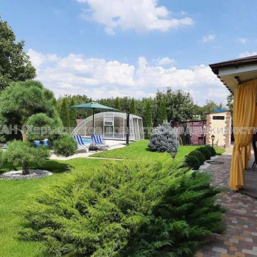 Продам дом, 1 Мая ул. , 180 м², 7 сот., евроремонт 
