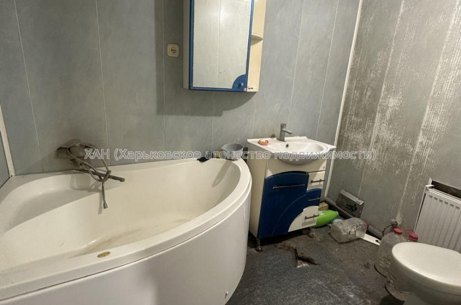 Продам будинок, Днестровская ул. , 100 м², 6 соток, косметический ремонт 