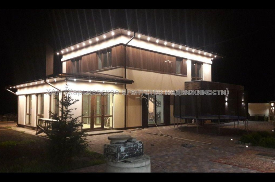 Продам будинок, Зеленая ул. , 190 м², 20 соток, авторский дизайн 