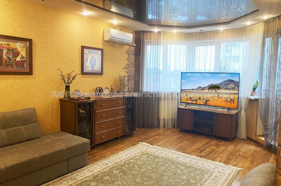 Продам квартиру, Аптекарский пер. , 4  ком., 101 м², капитальный ремонт 