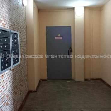 Продам квартиру, Аптекарский пер. , 4  ком., 101 м², капитальный ремонт 