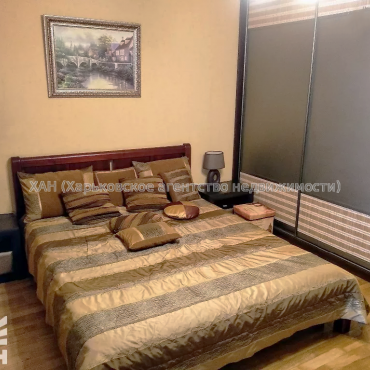 Продам квартиру, Аптекарский пер. , 4  ком., 101 м², капитальный ремонт 