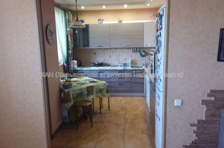 Продам квартиру, Аптекарский пер. , 4  ком., 101 м², капитальный ремонт 